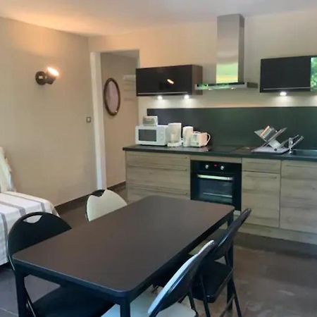 Centre Historique De Frejus - Face A La Mairie Apartment Ngoại thất bức ảnh